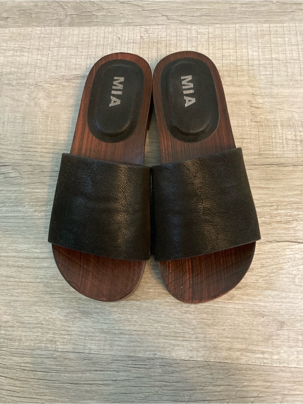 MIA Lanell Wood Bottom Slide Sandal